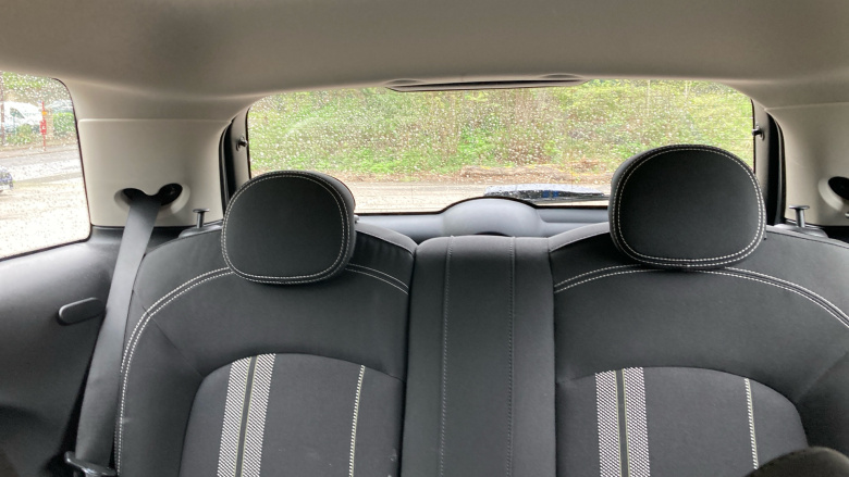 MINI Hatchback 135kW Cooper S Level 1 33kWh 3dr Auto Electric Hatchback